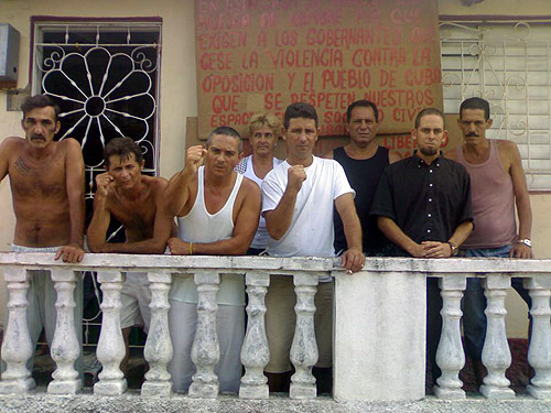 Participantes en la huelga de hambre en Cuba