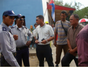 Pastores por el cambio hostigados en Cuba por intentar hacer lo mismo que el predicador en el Zòcalo