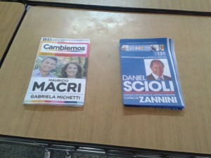 @mauriciomacri vs. @danielscioli ¡Las cartas están sobre la mesa!